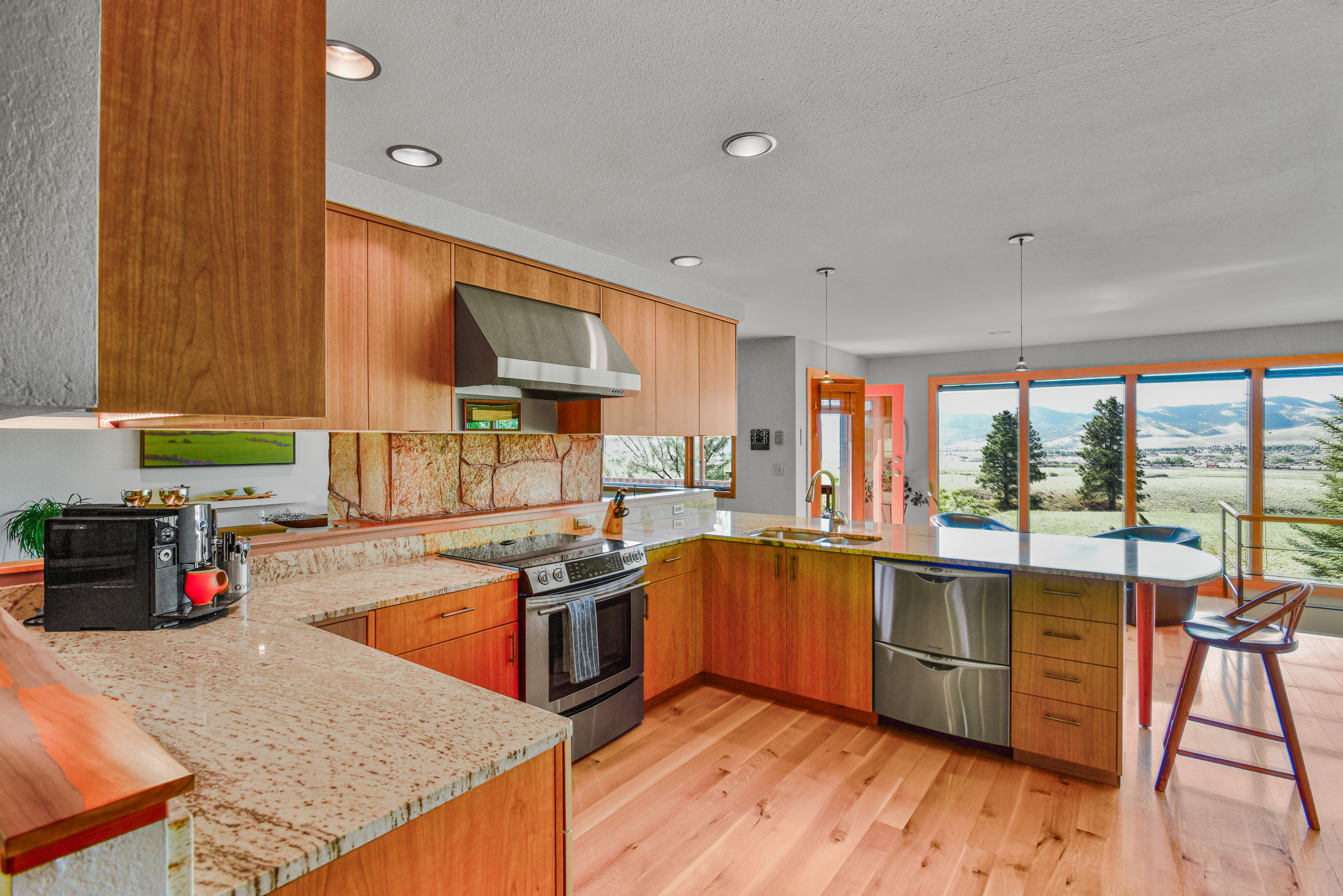 Real estate photograph by Eliza Wiley