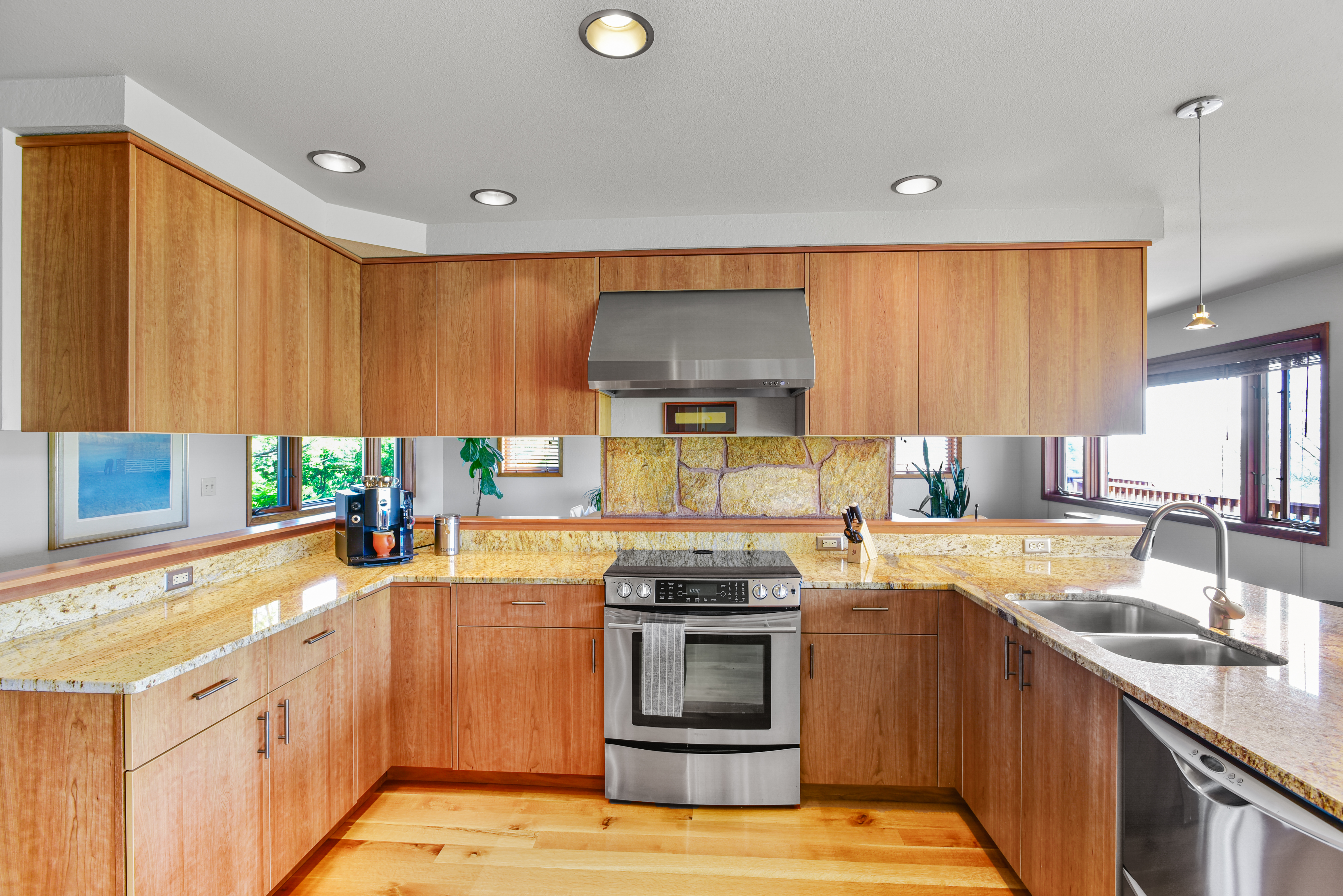 Real estate photograph by Eliza Wiley